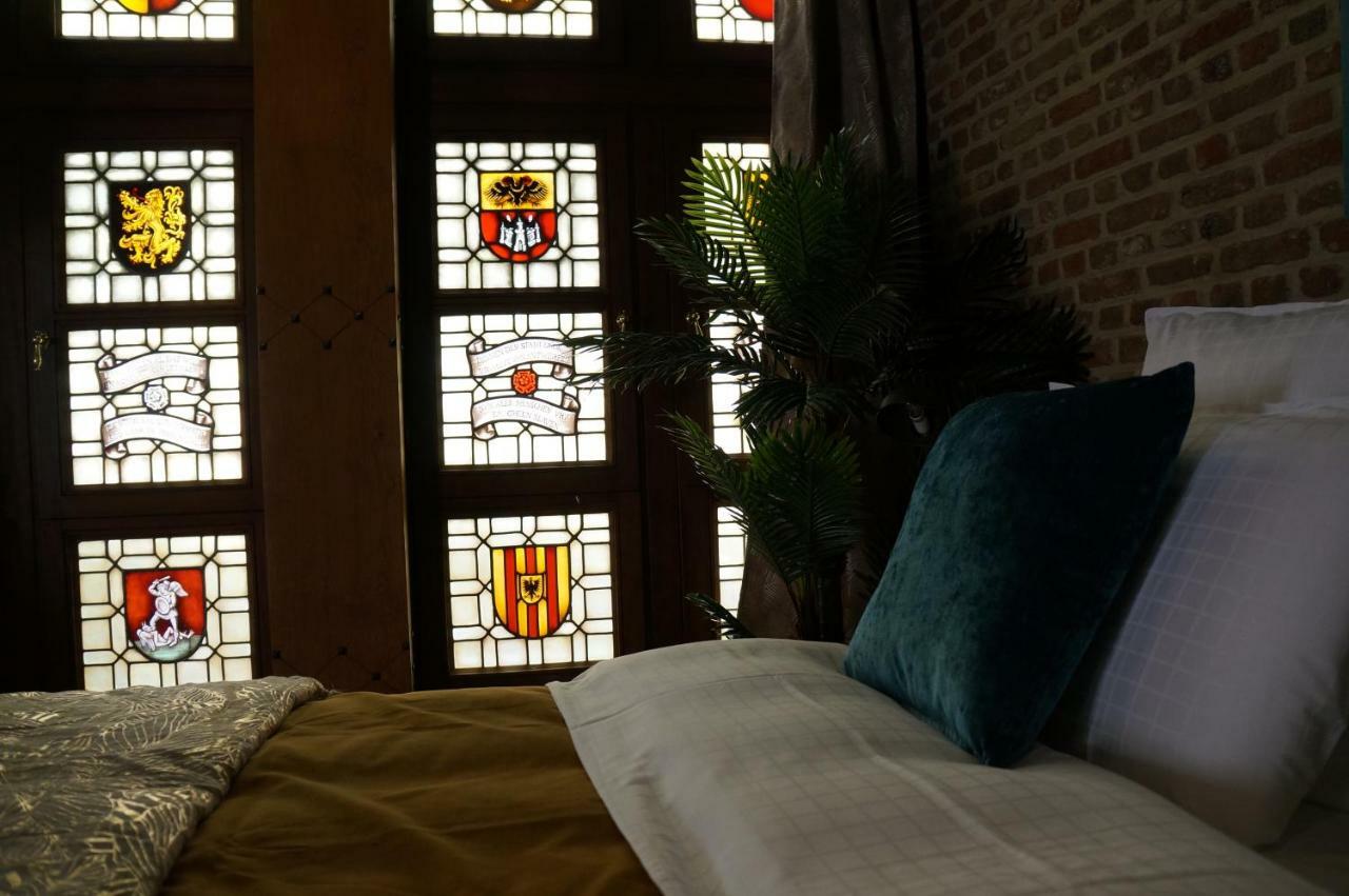 Charming Suites Jan Zonder Vrees アントウェルペン エクステリア 写真