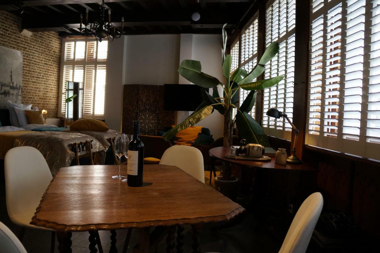 Charming Suites Jan Zonder Vrees アントウェルペン エクステリア 写真