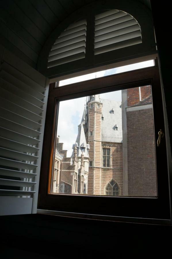 Charming Suites Jan Zonder Vrees アントウェルペン エクステリア 写真