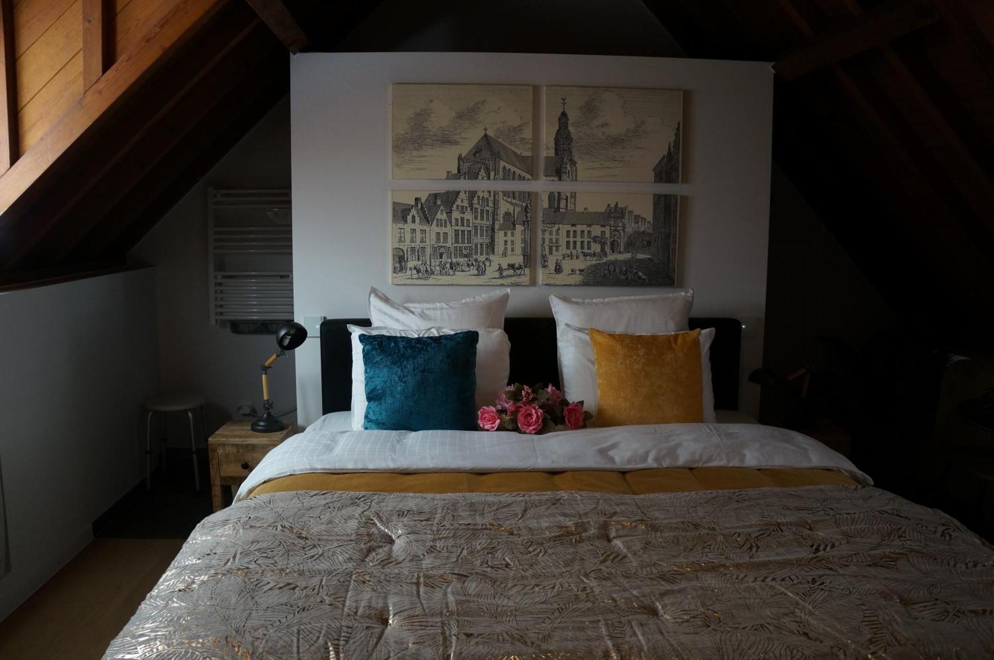 Charming Suites Jan Zonder Vrees アントウェルペン エクステリア 写真